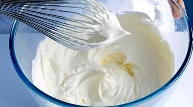 دیگه برای تزئین کیک از قنادی خامه نخر | طرز تهیه خامه کیک در خانه
