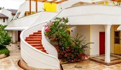 لیست هتل های 4 ستاره کیش + معرفی امکانات