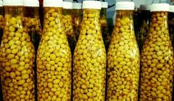 با غوره یه ترشی شمالی درست کن، مادر شوهر پسند! + طرز تهیه