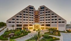 معرفی کامل هتل میراژ کیش + امکانات و تلفن