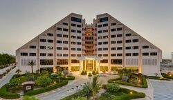 معرفی کامل هتل میراژ کیش + امکانات و تلفن