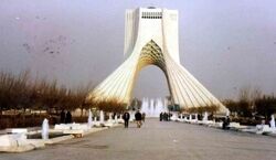 ۱۰ عکس از ۱۰ میدان تهران در نوروز 1363 | 40 سال پیش تهران چه شکلی بود؟