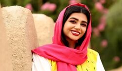 ویدیوی خنده دار از جوک تعریف کردن به سبک سرنا امینی