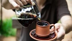 بعد از نوشیدن قهوه چه اتفاقی در بدن می افتد؟ + ویدیو