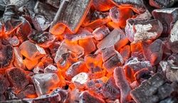 روشن کردن زغال بدون کثیف کاری و دردسر روی اجاق گاز + فیلم