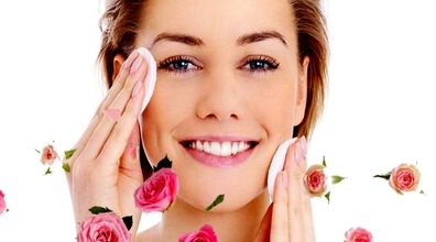 با ماسک گل ختمی صورتتو شفاف و روشن کن + روش 