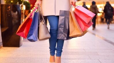 از کجای کیش، چی بخریم؟ |  به صرفه ترین مراکز خرید کیش! + عکس