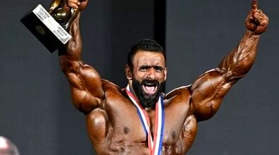 واکنش تند هادی چوپان از حضور رونالدو در ایران + عکس