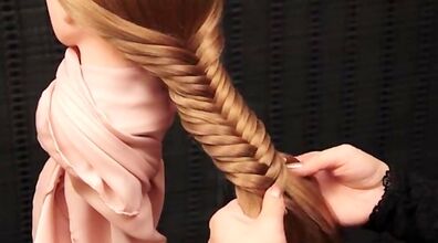 آموزش مرحله به مرحله بافت مو به روش تیغ ماهی + تصاویر و فیلم 