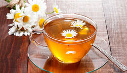 مشکلات معدت رو به کمک بابونه درمان کن | خواص شگفت انگیز بابونه + طرز تهیه چای بابونه