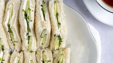 ساندویچ خیار؛ خوشمزه ترین ساندویچ رژِیمی + 3 روش تهیه