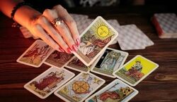 فال تاروت امروز شنبه 2 اسفند 1404
