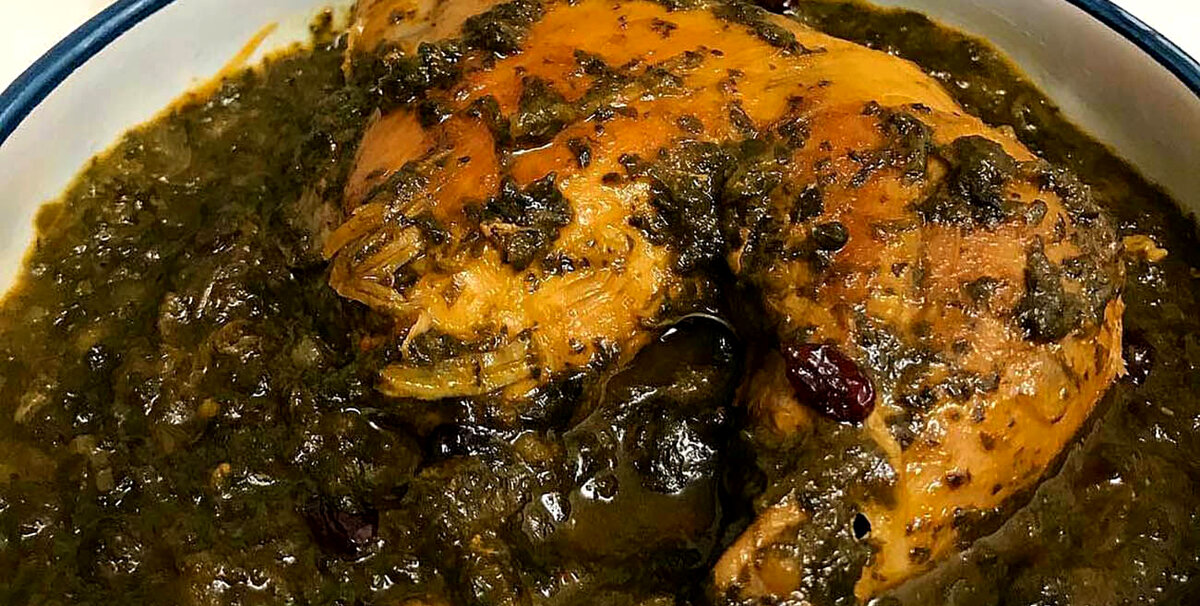 طرز تهیه خورش آلو اسفناج با مرغ