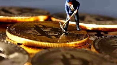 استخراج بیت کوین چیست؟ | آشنایی با ماینینگ