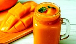 طرز تهیه اسموتی انبه؛ فوق‌العاده برای روزهای داغ تابستان + فیلم