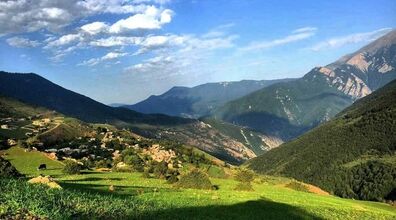 آخر این هفته برو آلپ جاده چالوس | سفر به روستای فشکور، جایی که طبیعت کم از رویا نداره!