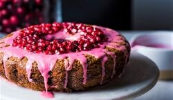 خوش طعم ترین کیک انار رو با این دستور بپز + نکات