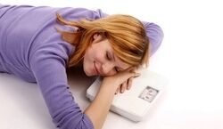 می‌دونستی همزمان که می‌خوابی میتونی وزن کم کنی؟ | آموزش کاهش وزن 