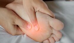 خواب رفتن زیاد دست و پا چه دلایلی میتونه داشته باشه ؟ + راهکار