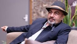 رضا عطاران روح مایکل جکسون رو شاد کرد + فیلم فوق العاده خنده دار