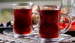 به هیچ وجه چای پر رنگ نخورید | مضرات و عوارض چای پررنگ 