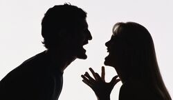 این 13 جمله رو هرگز به همسرت نگو!