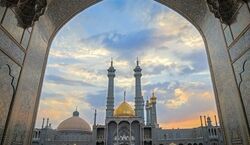 جاهای دیدنی قم؛ از اماکن زیارتی تا خانه های تاریخی