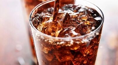هر چی دلت میخواد نوشابه بخور اما از نوع خونگیش! | طرز تهیه نوشابه خانگی + ویدیو 