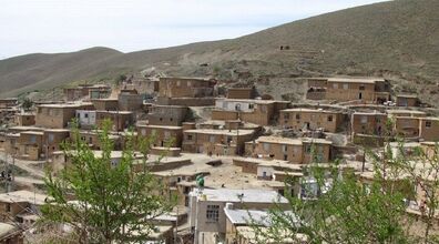  هیچ زنی حق وارد شدن به این روستا رو نداره | تو این روستای ایران زندگی متوقف شده!
